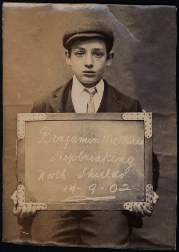 Benjamin_McMurdo,_arrested_for_shopbreaking_(16323375787)